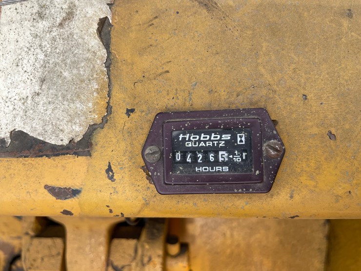 #1016-•-1979-allis-chalmers-acp-60-b-ps-forklift-image-14