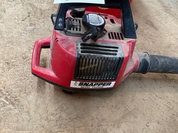 snapper-2100hhb-leaf-blower-image-4