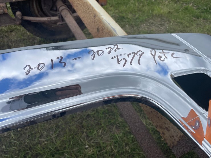 peterbilt-579-image-5