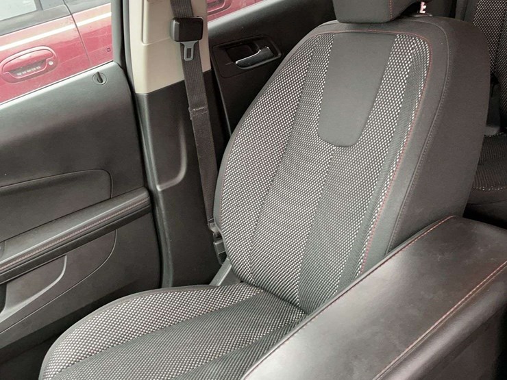 2011-chevrolet-equinox-image-7