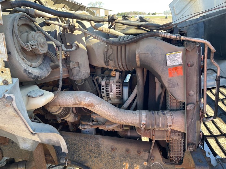 2000-ford-f750-image-26