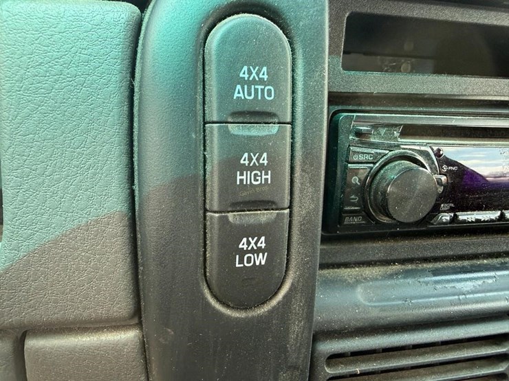 2002-ford-explorer-xls-image-16