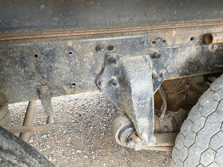 #1319-•-2011-freightliner-dump-truck-(has-mn-title)-image-16