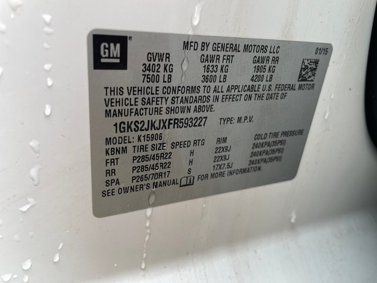 2015-gmc-yukon-denali-image-34