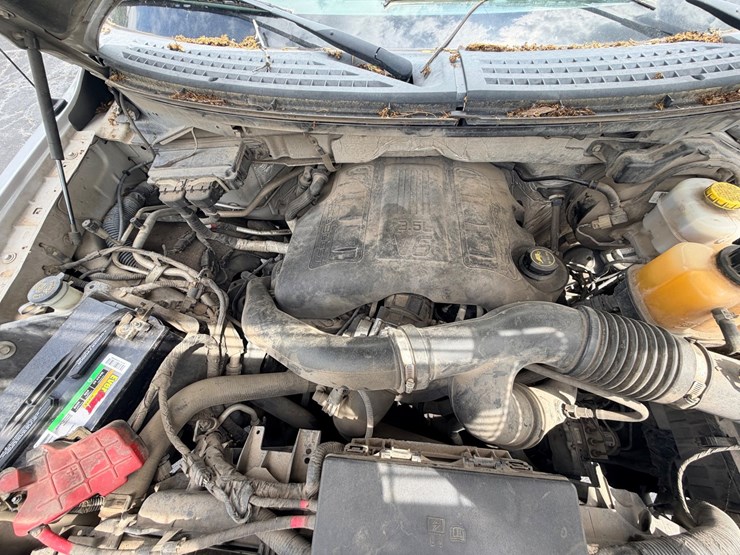 2014-ford-f150-image-24