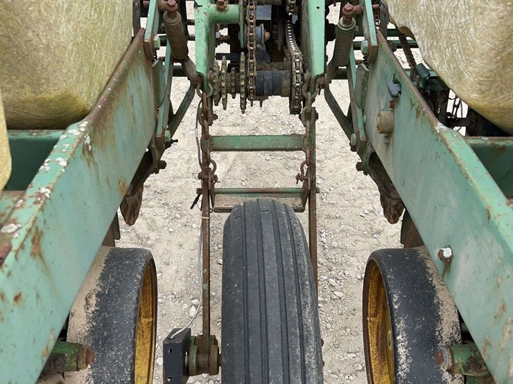 john-deere-7000-image-8