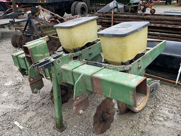 john-deere-2-image-1