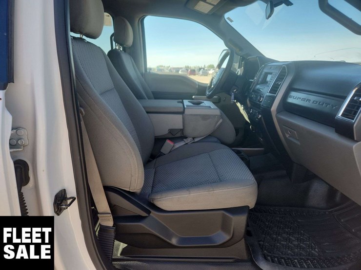 2017-ford-f350-image-17