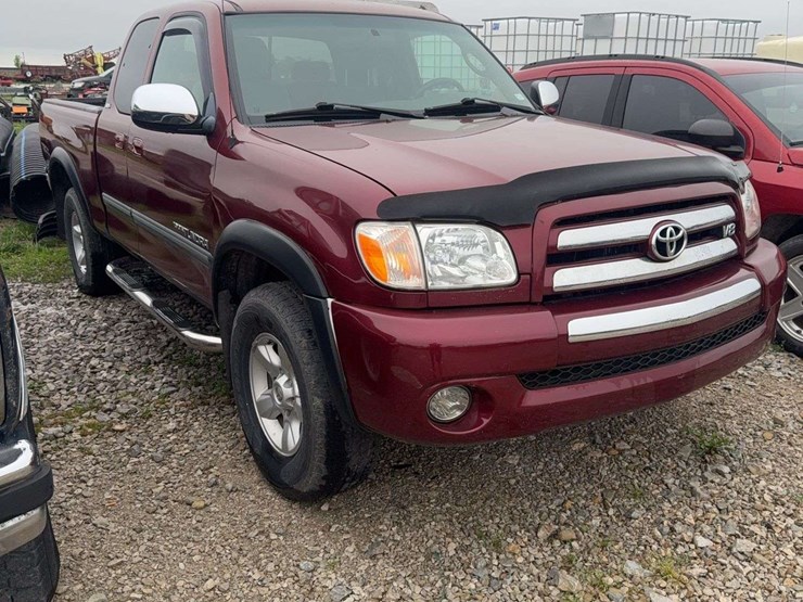 2006-toyota-tundra-image-2