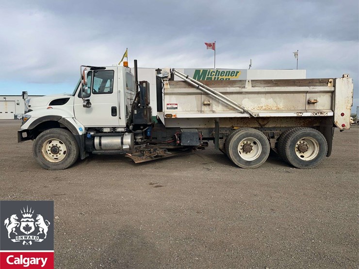 2016-international-workstar-7400-image-2