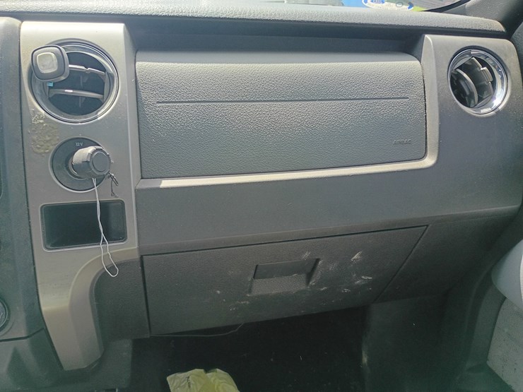 2014-ford-f150-image-37