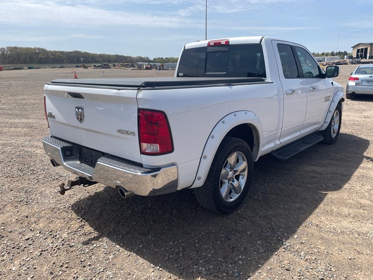 2016-dodge-ram-1500-image-5