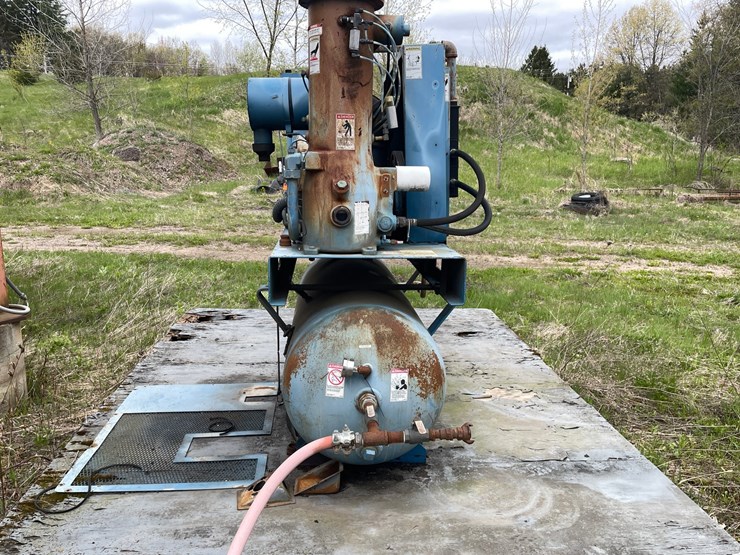 #2816-•-quincy-screw-air-compressor-(g)-image-5