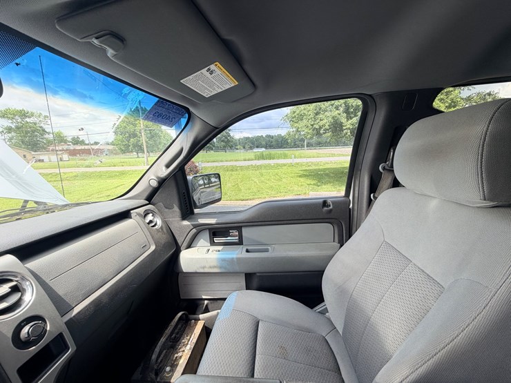 2014-ford-f150-image-44