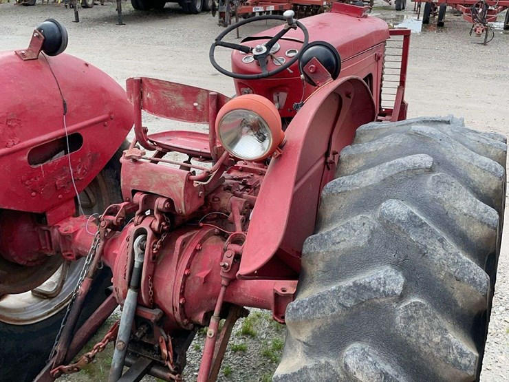 massey-ferguson-65-image-4