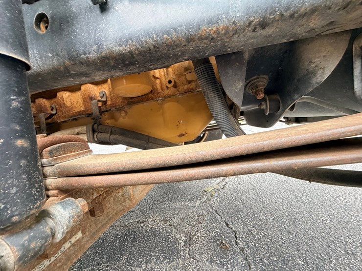 2004-ford-f650-image-33