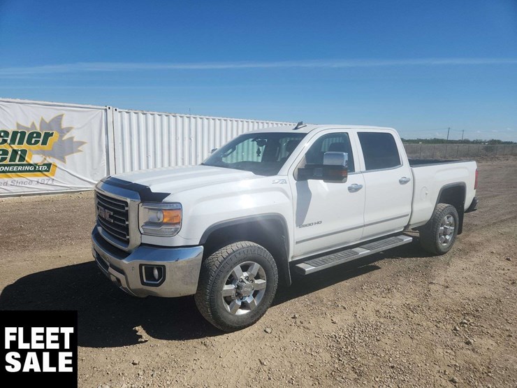 2019-gmc-sierra-2500hd-image-1