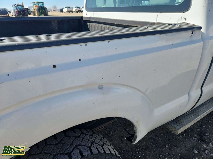 2011-ford-f350-image-46