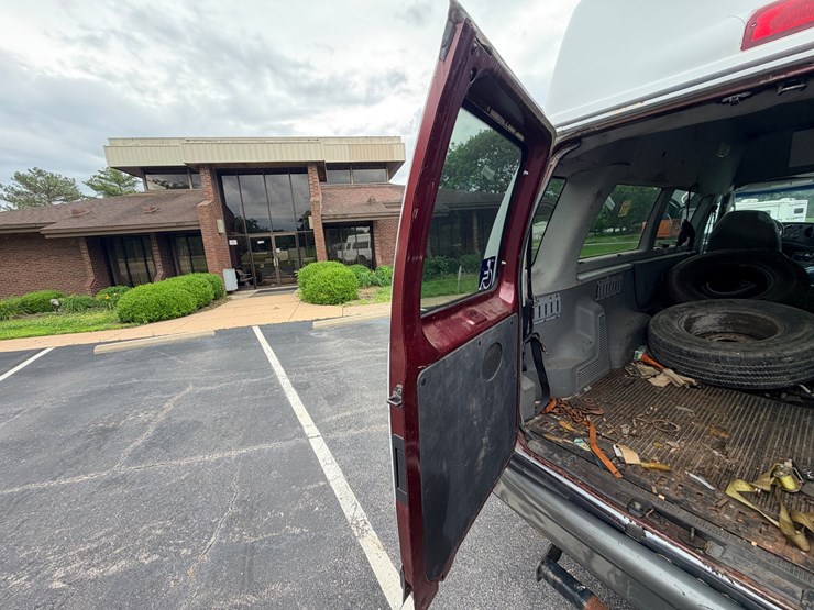 #24064-•-2007-ford-econoline-wagon-van-image-78