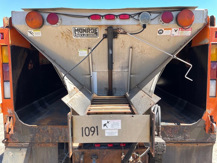 #1315-•-2008-sterling-dump-truck-(has-mn-title)-image-16