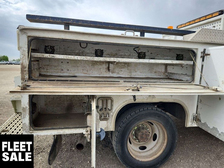 2013-ford-f450-image-14