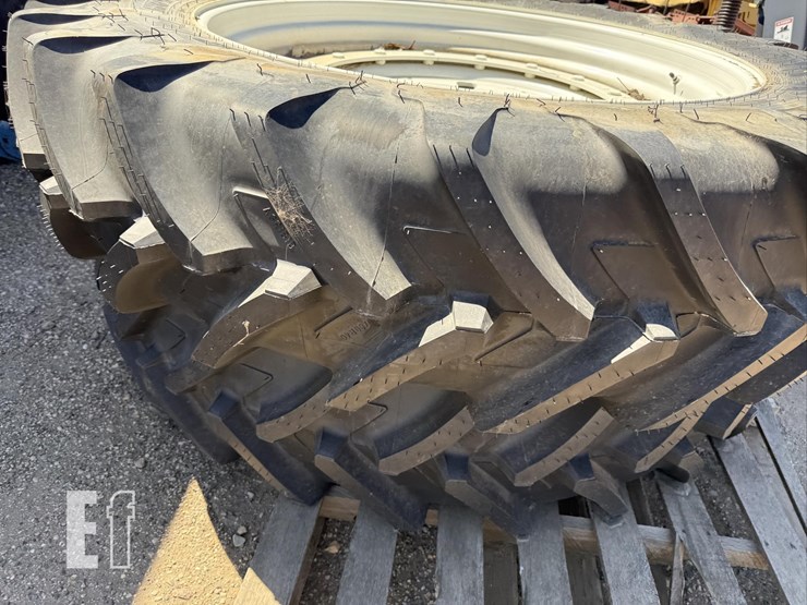2x-michelin-radial-x-agribib-420/80r46-tires-on-10-image-11
