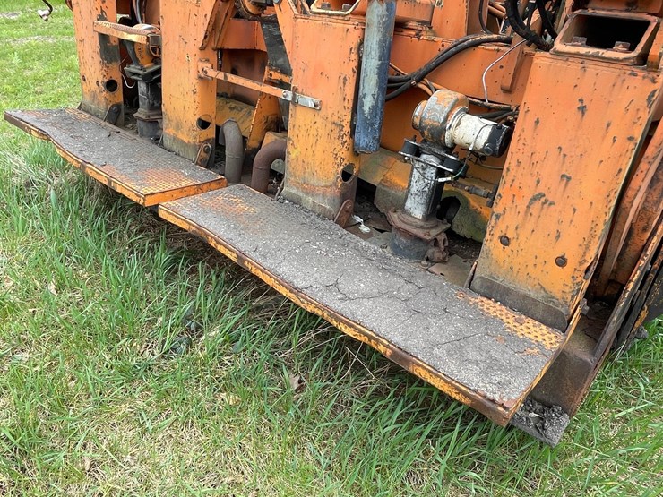 #2869-•-blaw-knox-paver-(or)-image-18