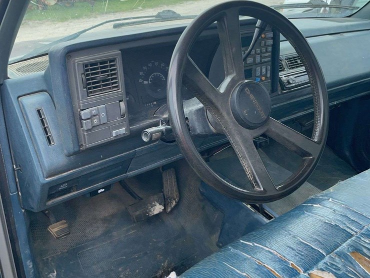 1990-chevrolet-k2500-image-5
