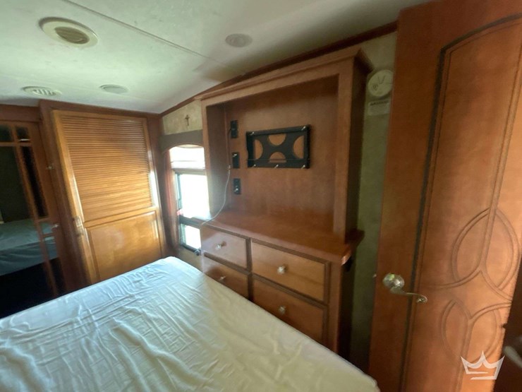 2013-forest-rive-brookstone-310ls-5th-wheel-t/a-travel-trailer-image-32