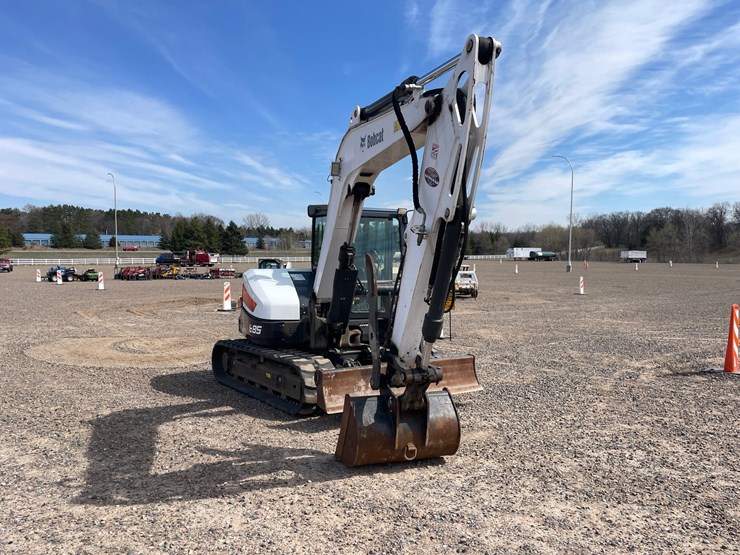2019-bobcat-e85-image-7
