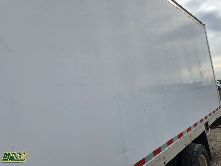 2005-ford-e450-image-33