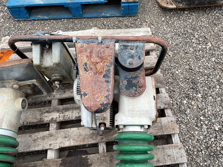 #2418-•-(2)-wacker-jumping-jack-compactors-image-5