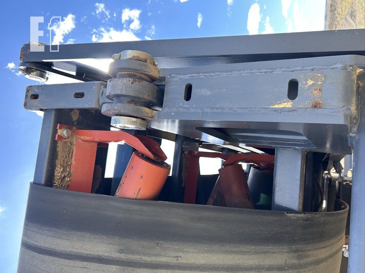 2019-superior-f42x75-image-76