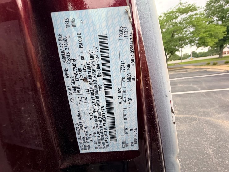 #24064-•-2007-ford-econoline-wagon-van-image-40