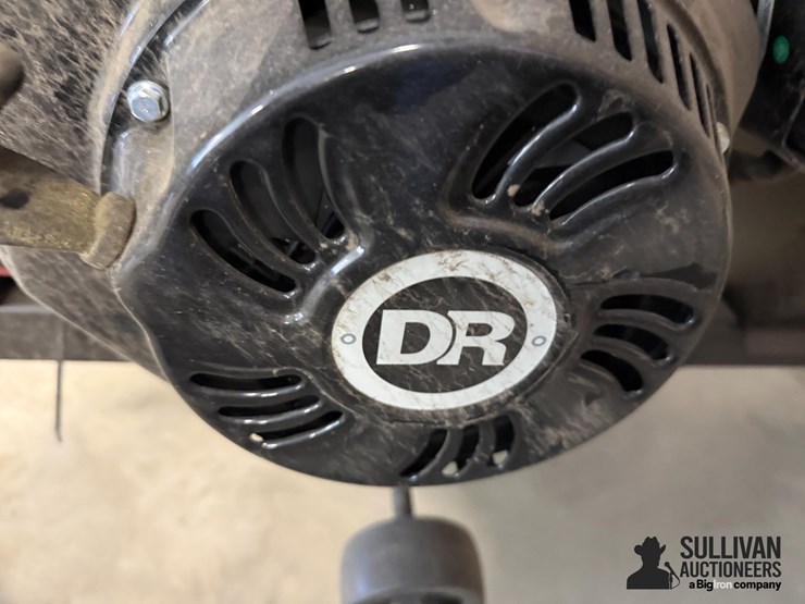 dr-leaf-&-lawn-vacuum-image-10
