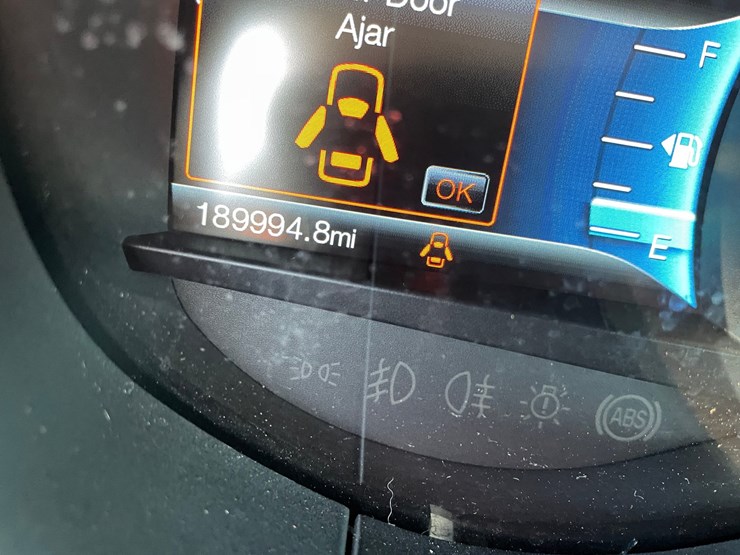 2016-ford-edge-image-23