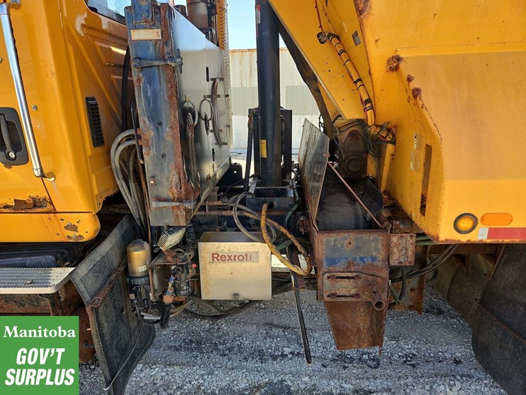 2008-international-workstar-7600-image-7