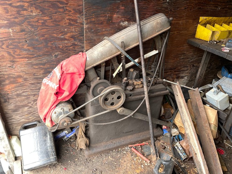#2813-•-metal-saw-(g)-image-2