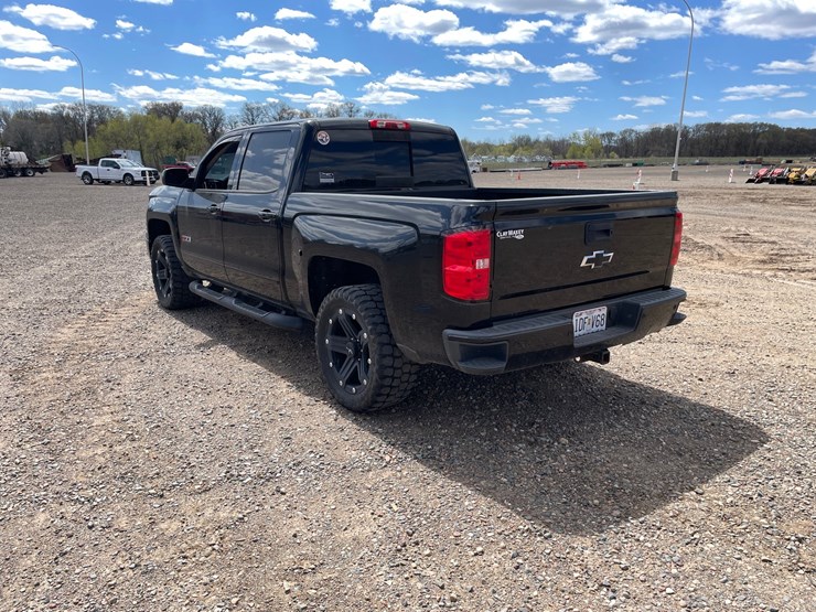 2015-chevrolet-silverado-1500-image-3