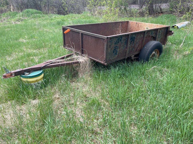 #2879-•-small-utility-trailer-(or)-image-1