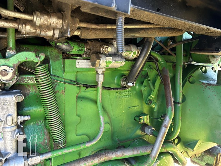1990-john-deere-4755-image-21