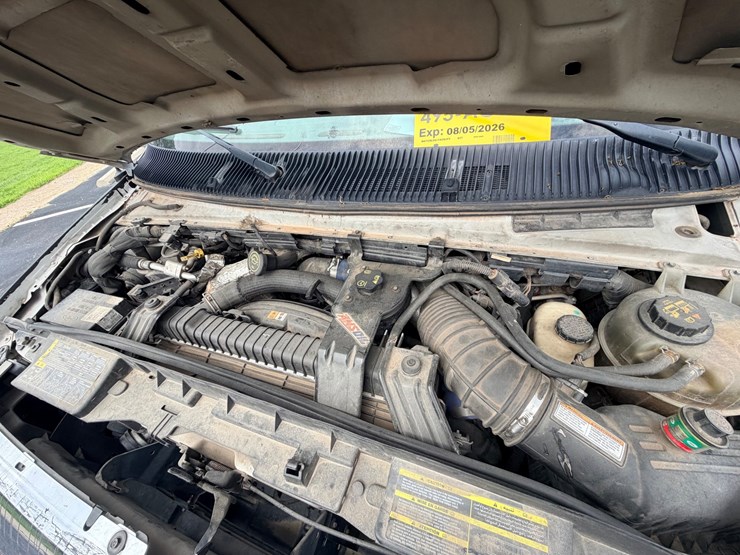 2008-ford-e450-image-24