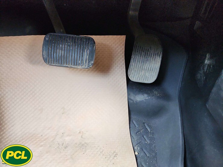 2020-ford-f150-image-22