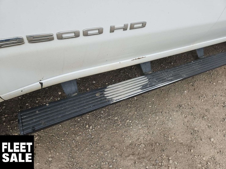 2020-gmc-sierra-2500hd-image-38