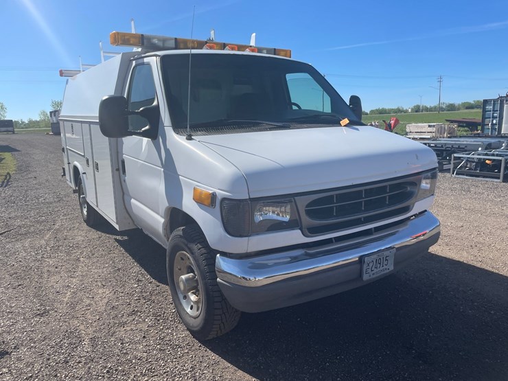 1993-ford-e350-image-3