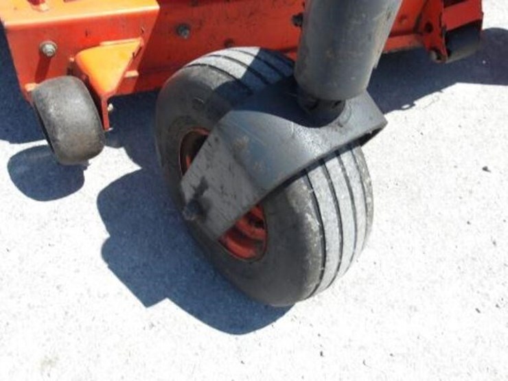 kubota-zd221-image-40