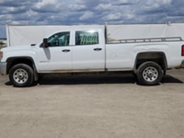 2017-gmc-sierra-2500hd-image-5