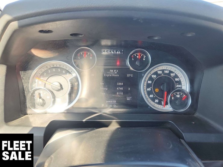 2015-dodge-2500-image-22