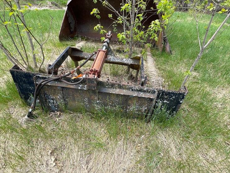 #2877-•-skid-steer-bucket-(or)-image-2