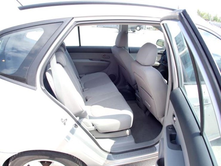 2007-kia-rondo-ex-sport-utility-vehicle-knafg52667-image-38